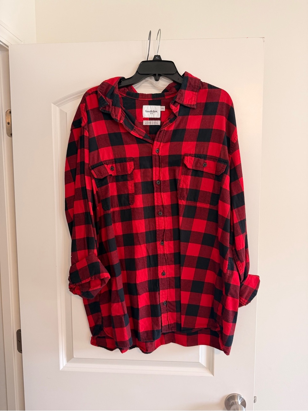 Goodfellow & Co Red and Black Plaid Button-Up Shirt